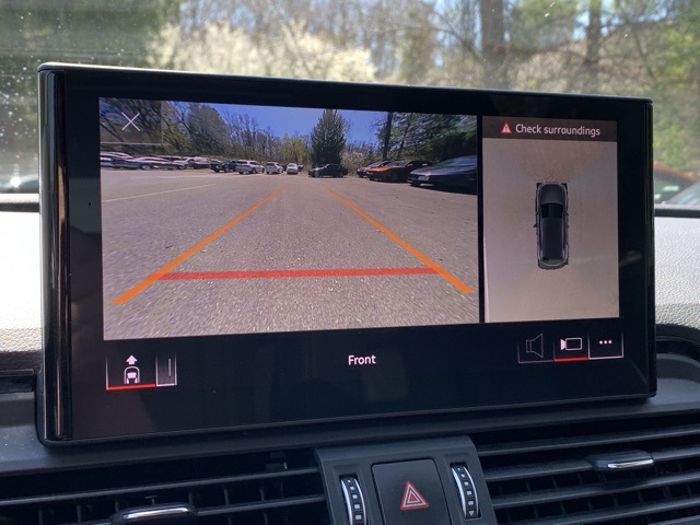 Vehicle image 36 of 46