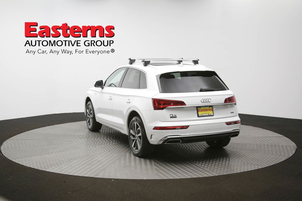 Vehicle image 29 of 63