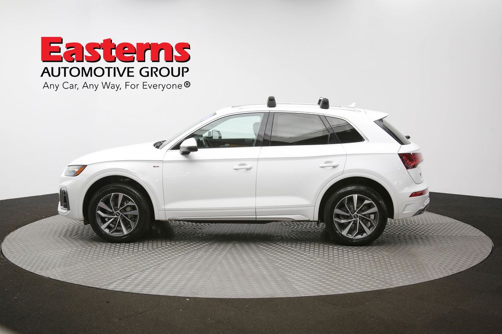 Vehicle image 35 of 63