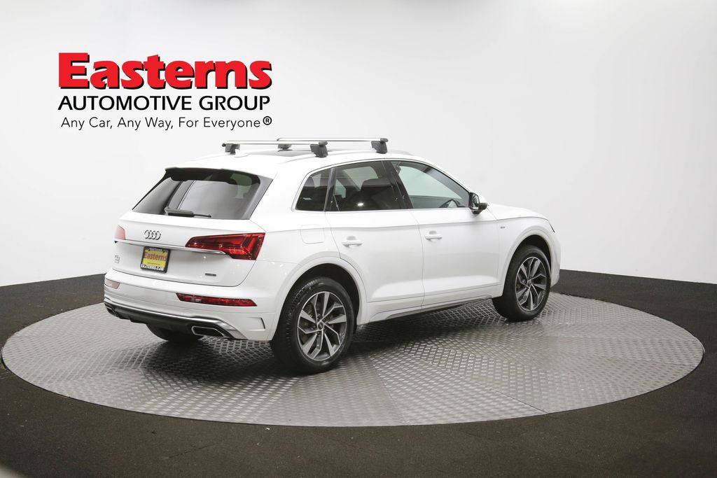 Vehicle image 20 of 63
