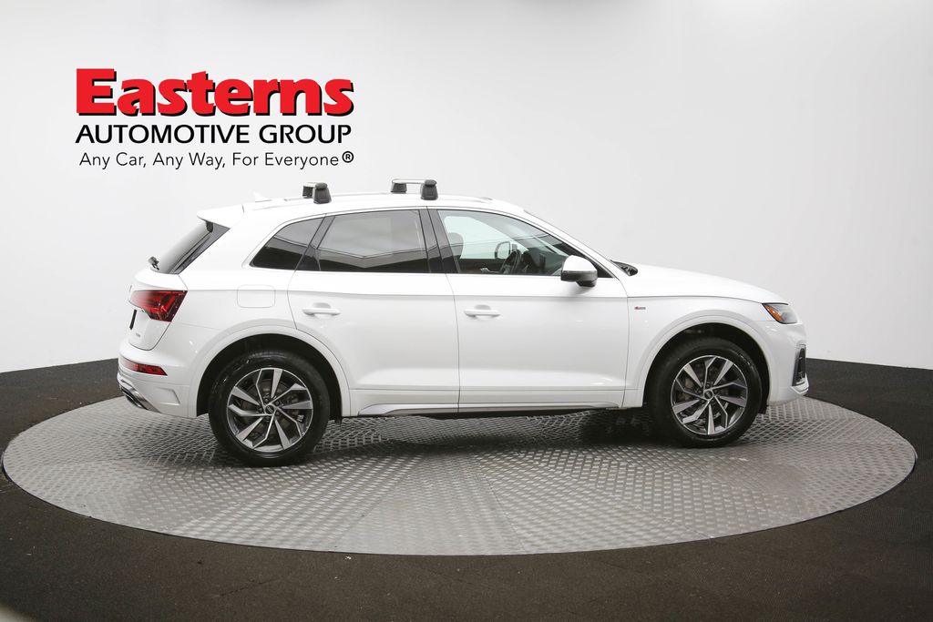 Vehicle image 18 of 63