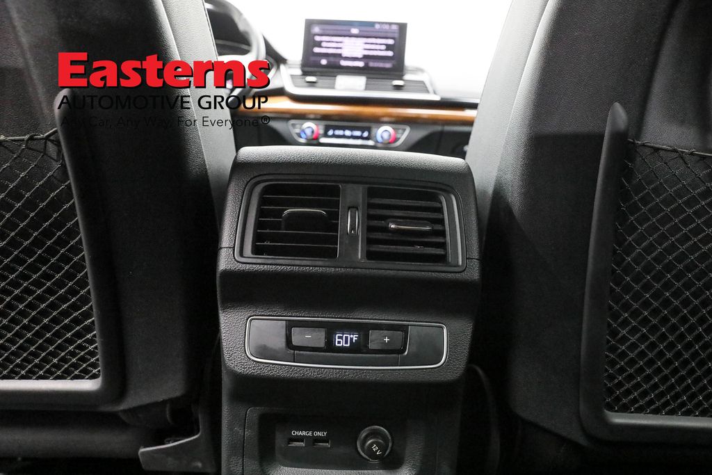Vehicle image 51 of 63