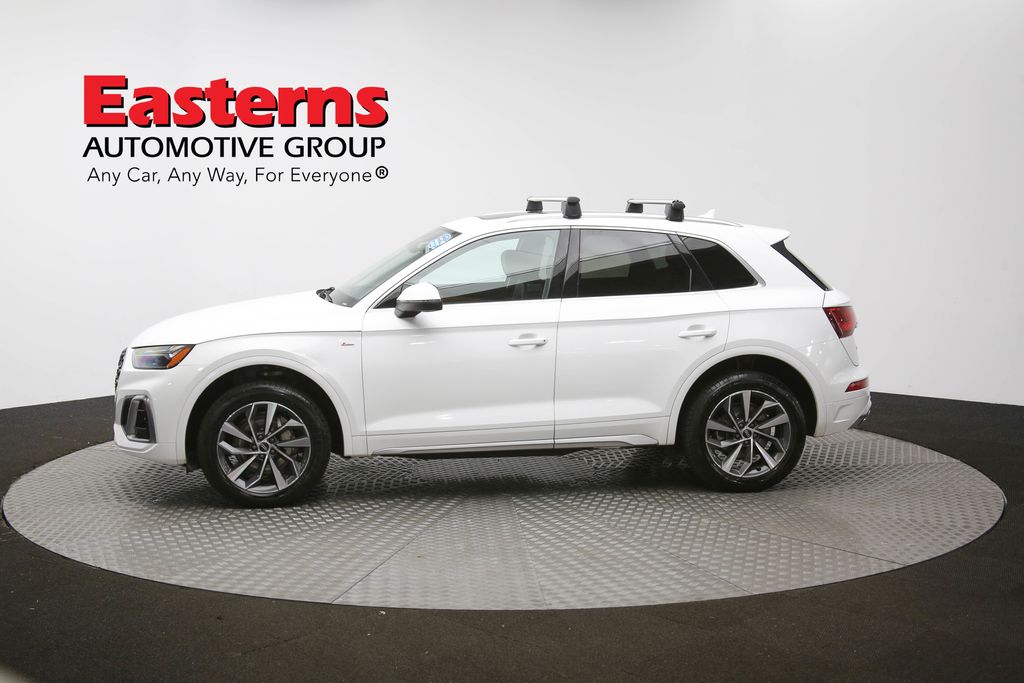 Vehicle image 36 of 63