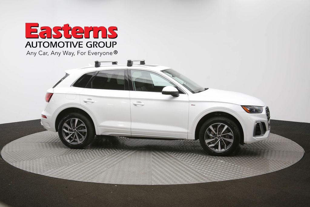 Vehicle image 19 of 63