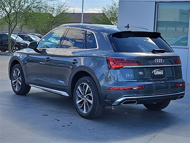 Vehicle image 6 of 25