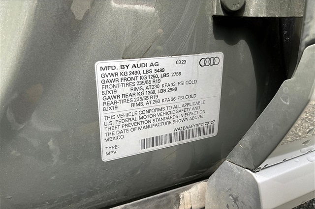 Vehicle image 34 of 34