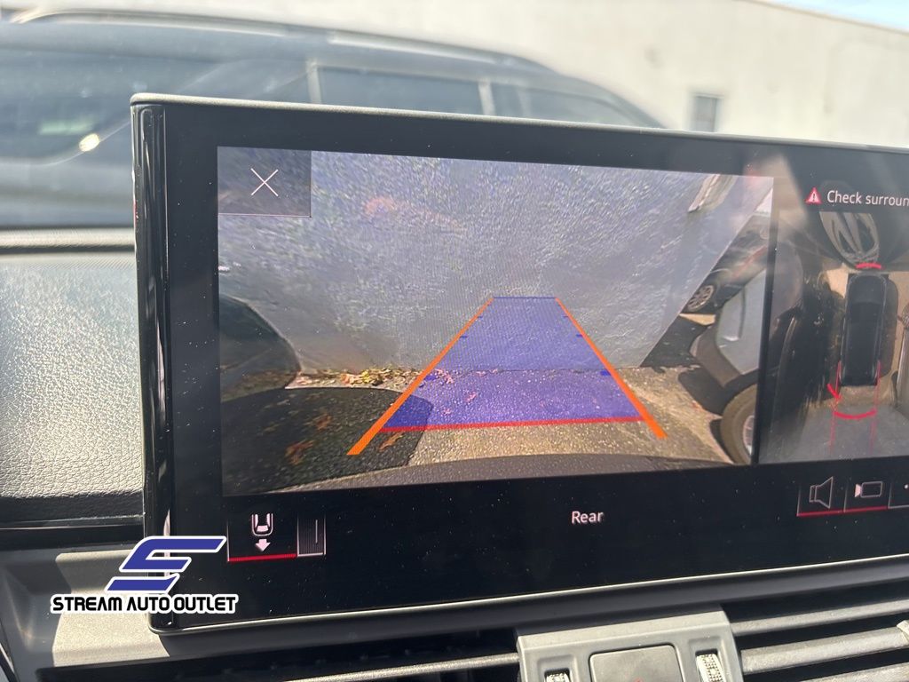 Vehicle image 34 of 34
