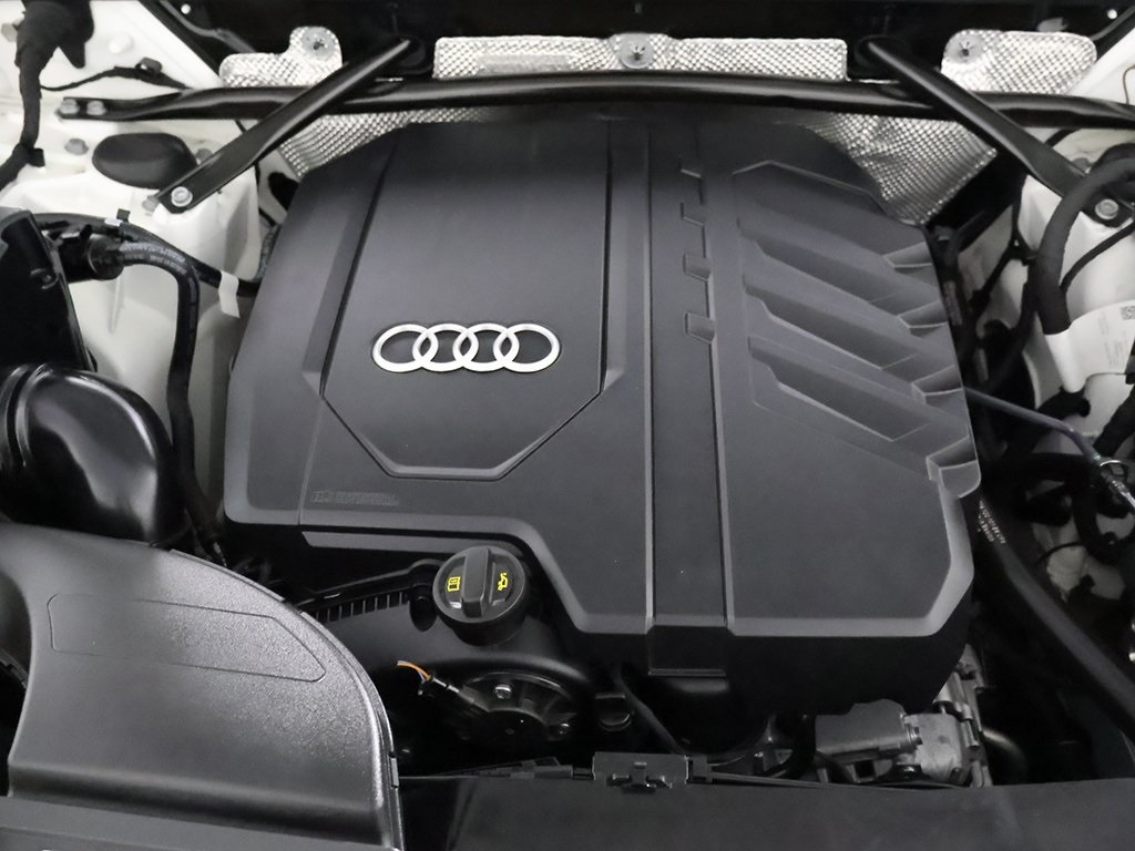 Vehicle image 21 of 59