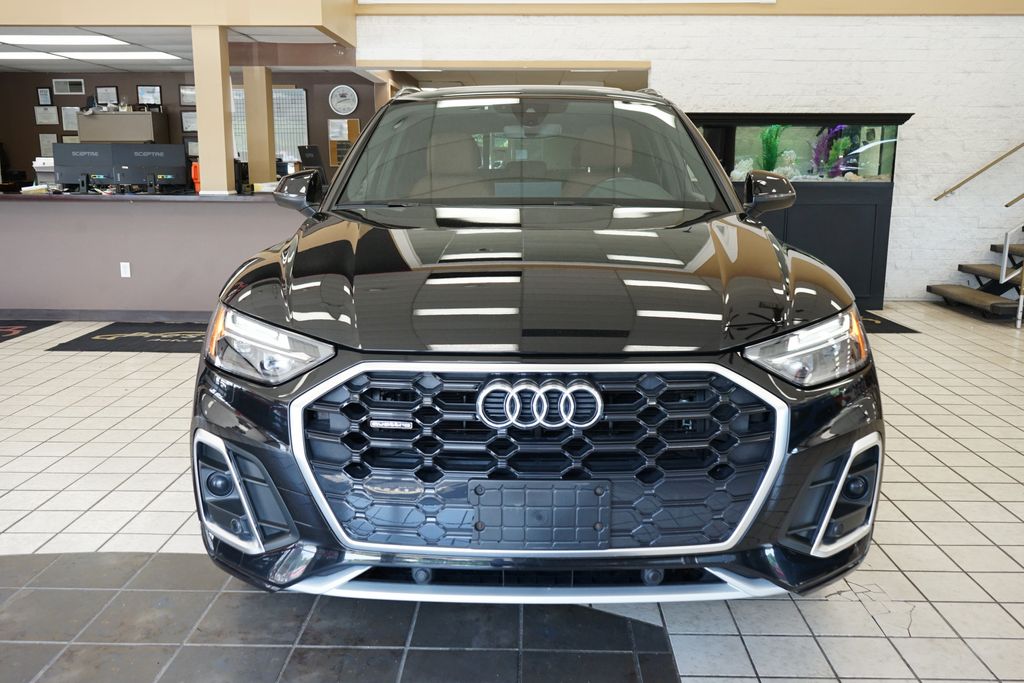 2023 Audi Q5 S Line Premium Image 2 of 58