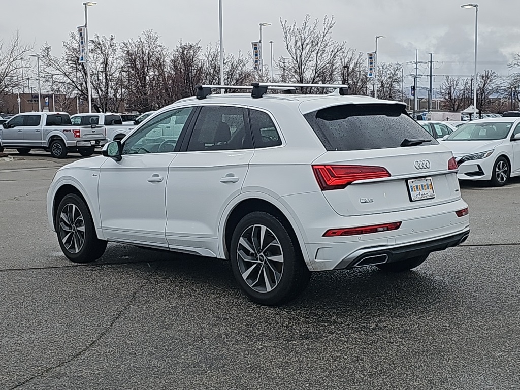 Vehicle image 7 of 36