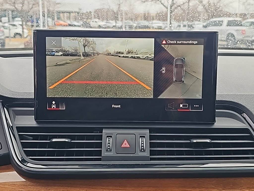 Vehicle image 17 of 36