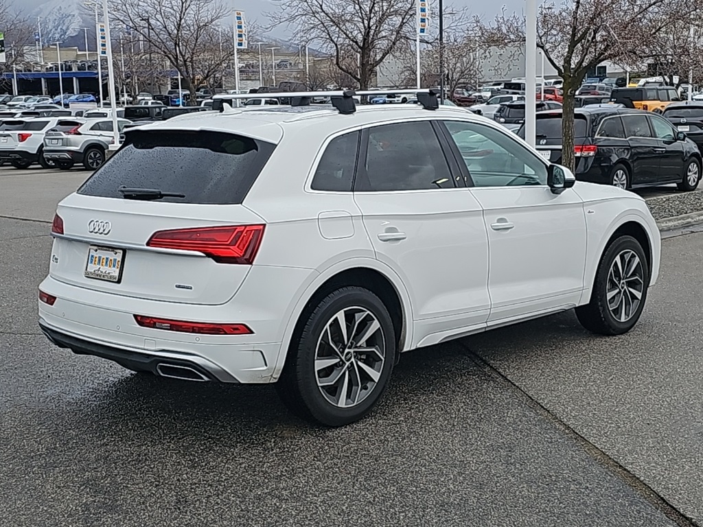 Vehicle image 5 of 36