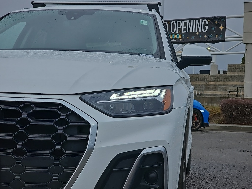 Vehicle image 31 of 36