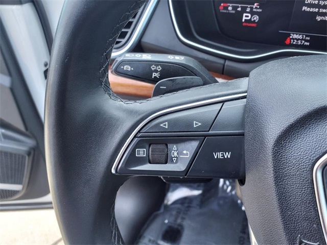 Vehicle image 19 of 32