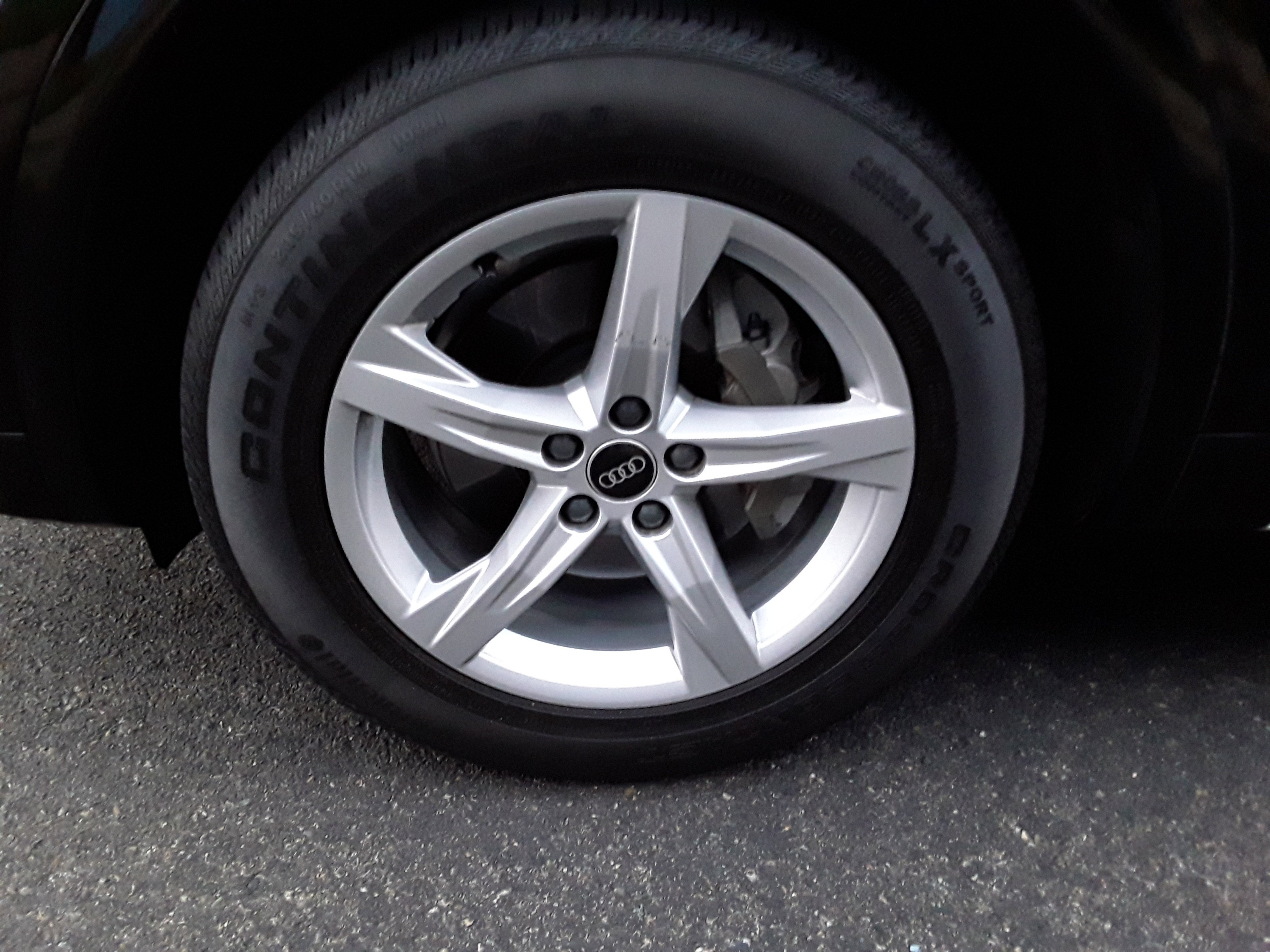 Vehicle image 19 of 20