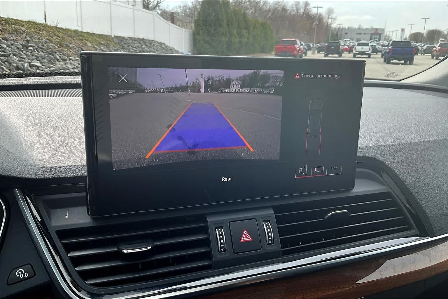 Vehicle image 19 of 36