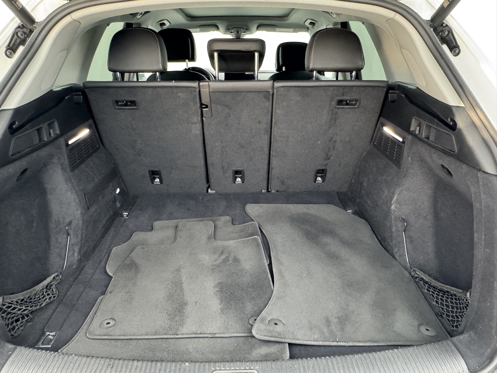 Vehicle image 8 of 66