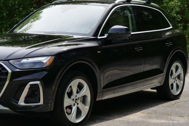 2023 Audi Q5 S Line Premium Plus Image 3 of 54