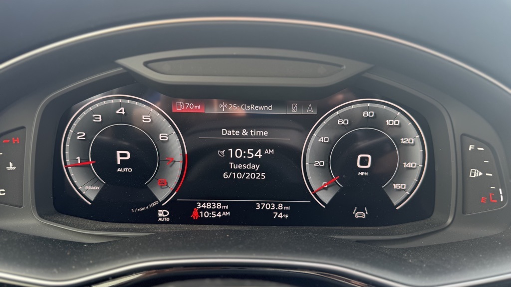 Vehicle image 22 of 23