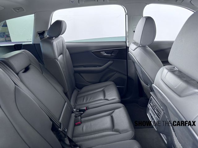 2023 Audi Q7 Premium Plus Image 10 of 37