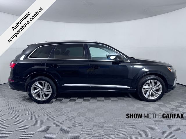 2023 Audi Q7 Premium Plus Image 4 of 37