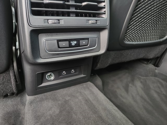 Vehicle image 31 of 31