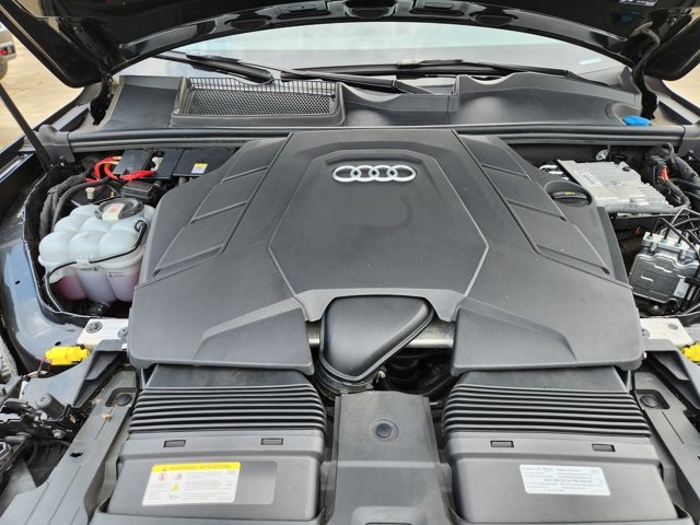 Vehicle image 19 of 31