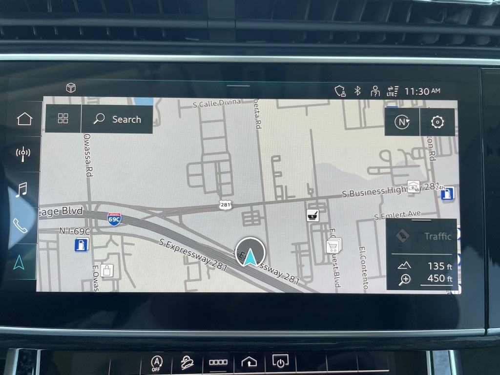 2023 Audi Q7 Premium Plus Image 16 of 24