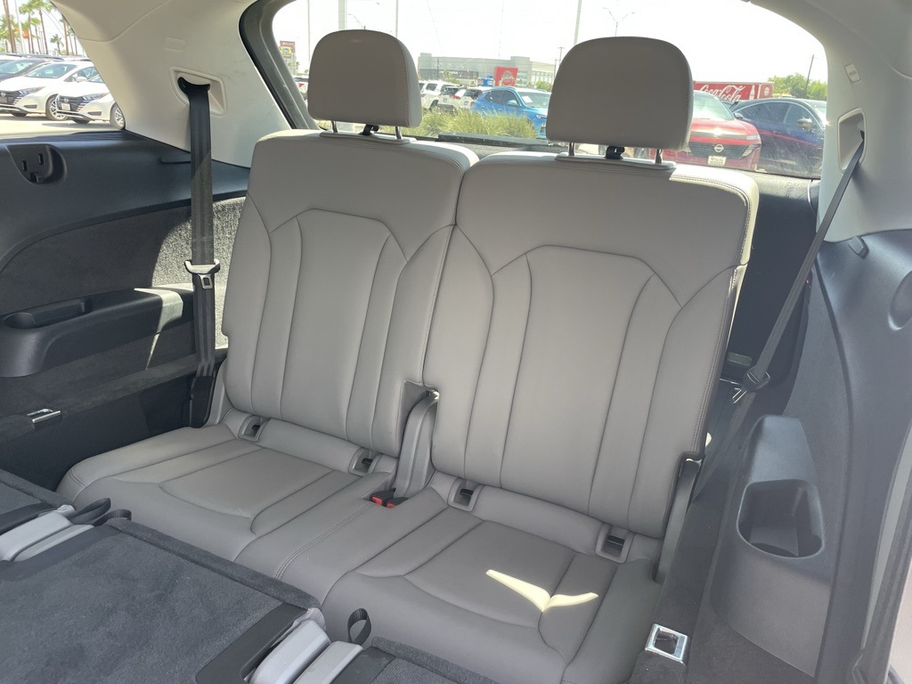 2023 Audi Q7 Premium Plus Image 9 of 24