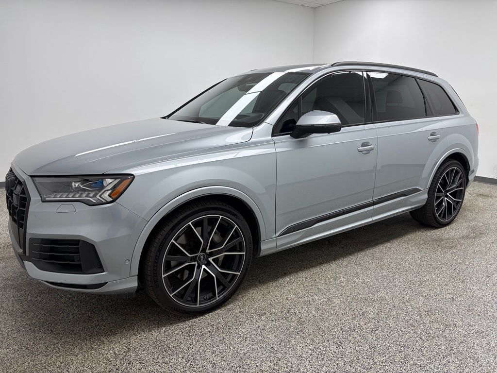 2023 Audi Q7 Prestige Image 1 of 50