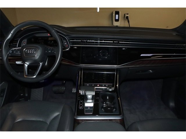 Vehicle image 20 of 31