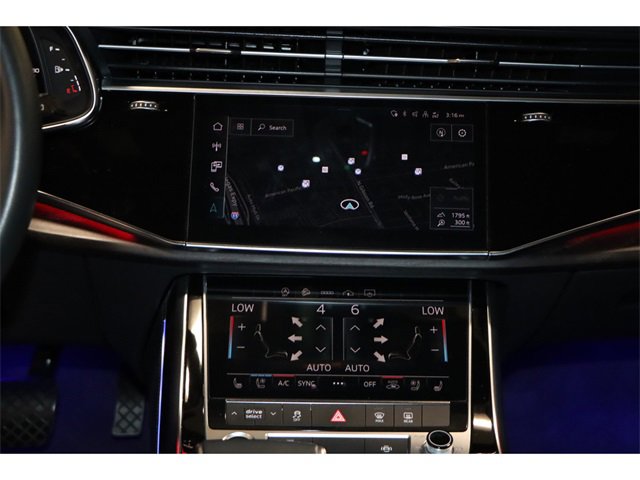 Vehicle image 18 of 31