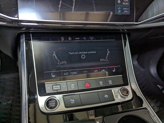 Vehicle image 17 of 26