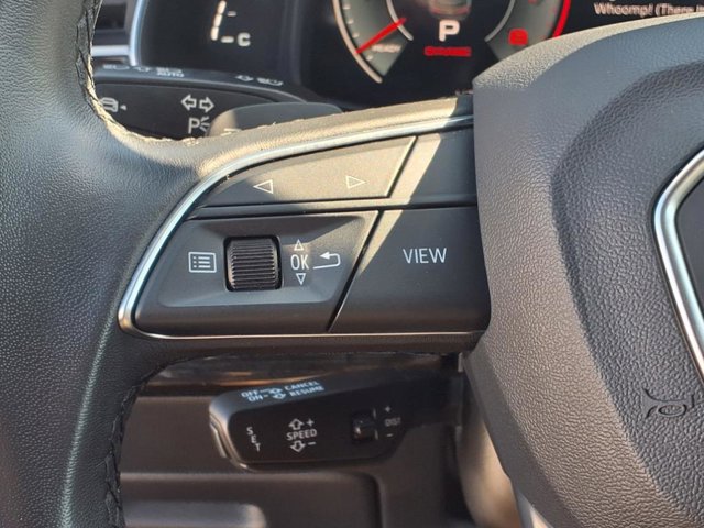 Vehicle image 20 of 40