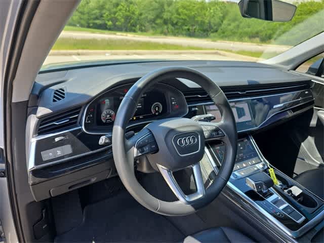 Vehicle image 9 of 41