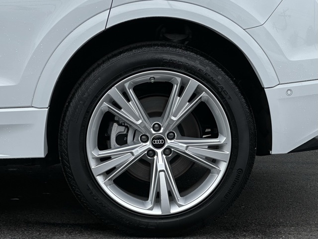 Vehicle image 40 of 40