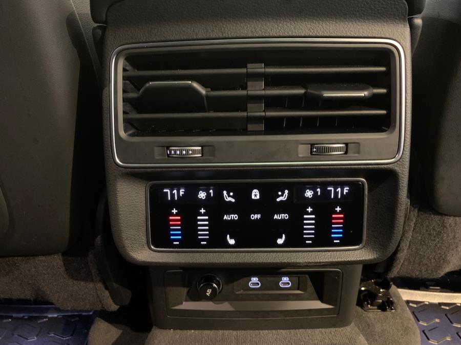 Vehicle image 54 of 63