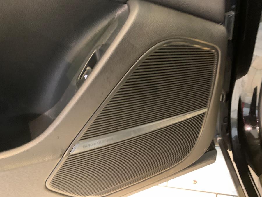 Vehicle image 16 of 63