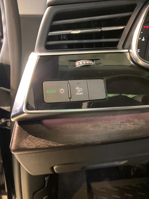 Vehicle image 22 of 63