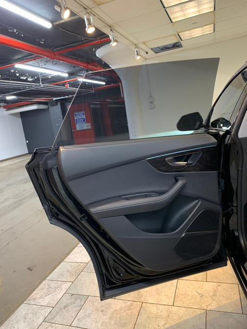 Vehicle image 40 of 63