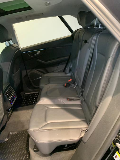 Vehicle image 43 of 63