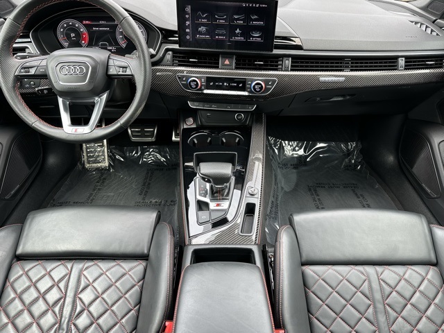 Vehicle image 5 of 43