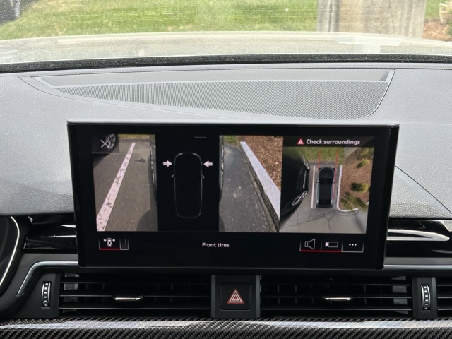 Vehicle image 25 of 43