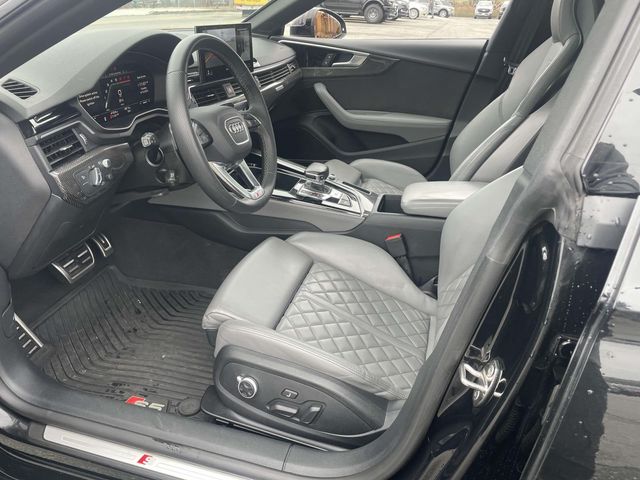 Vehicle image 18 of 35