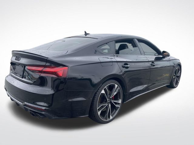 Vehicle image 5 of 35