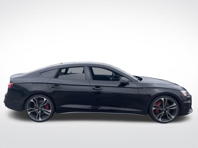Vehicle image 4 of 35