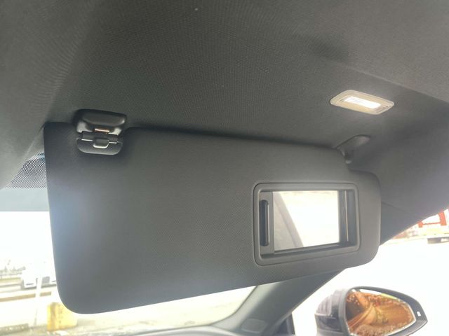 Vehicle image 29 of 35