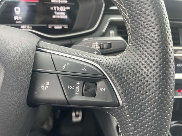 Vehicle image 31 of 35