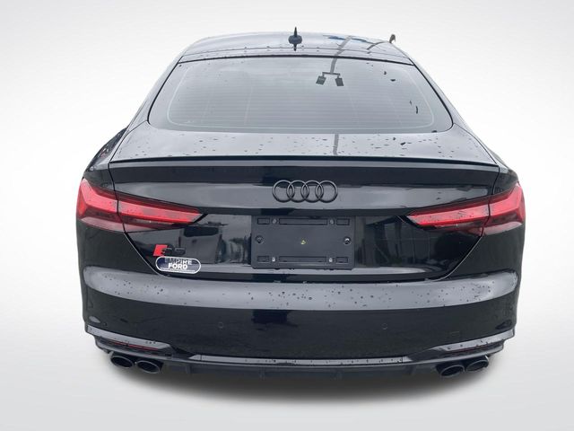 Vehicle image 6 of 35