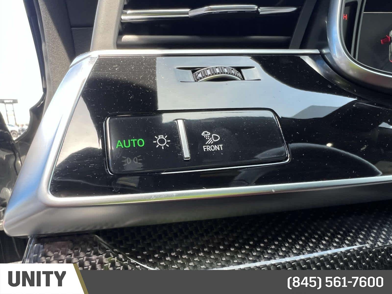Vehicle image 25 of 39